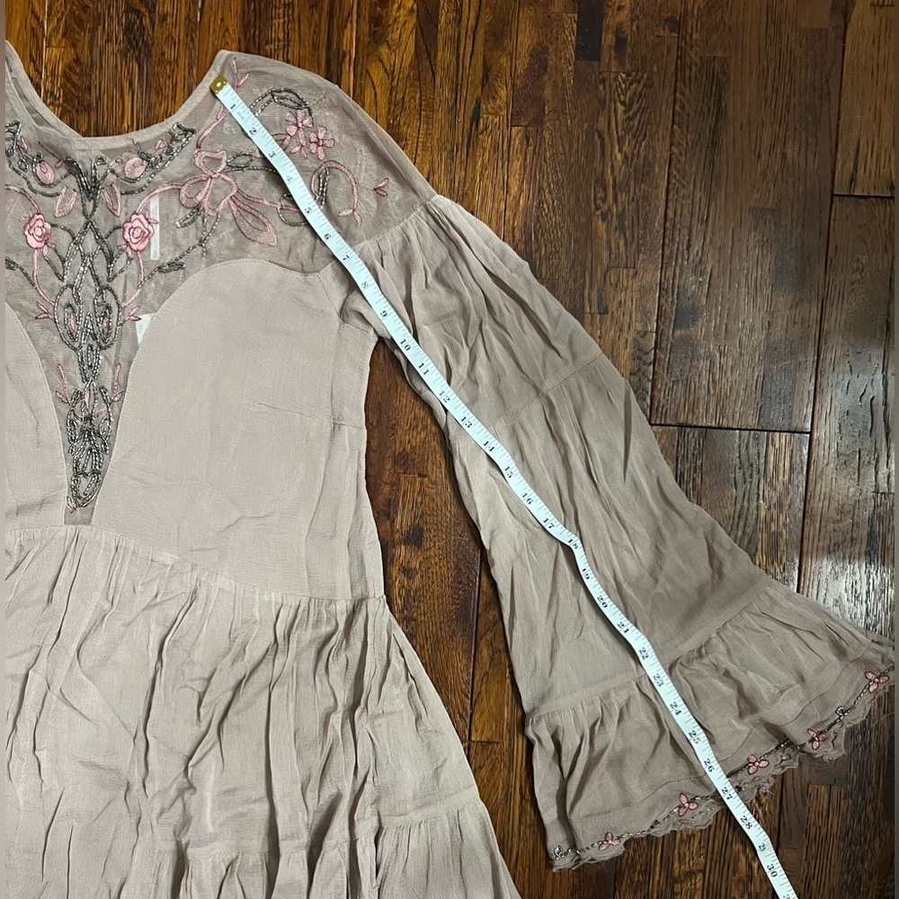 FREE PEOPLE Panama City Beaded Minidress in Mauve Size Small - Picture 6 of 8